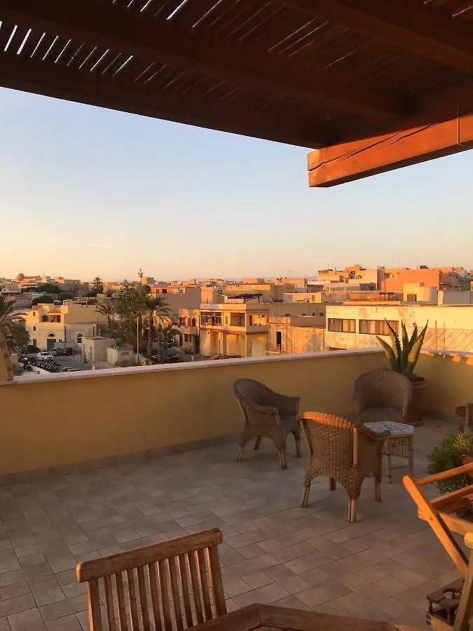 Attico Sul Porto Vecchio - Lampedusa Villa 0*,